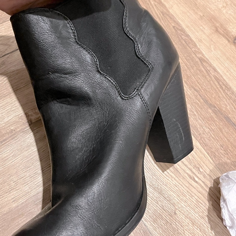 Betsey Johnson heeled booties